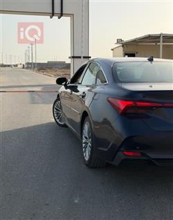 تويوتا أفالون